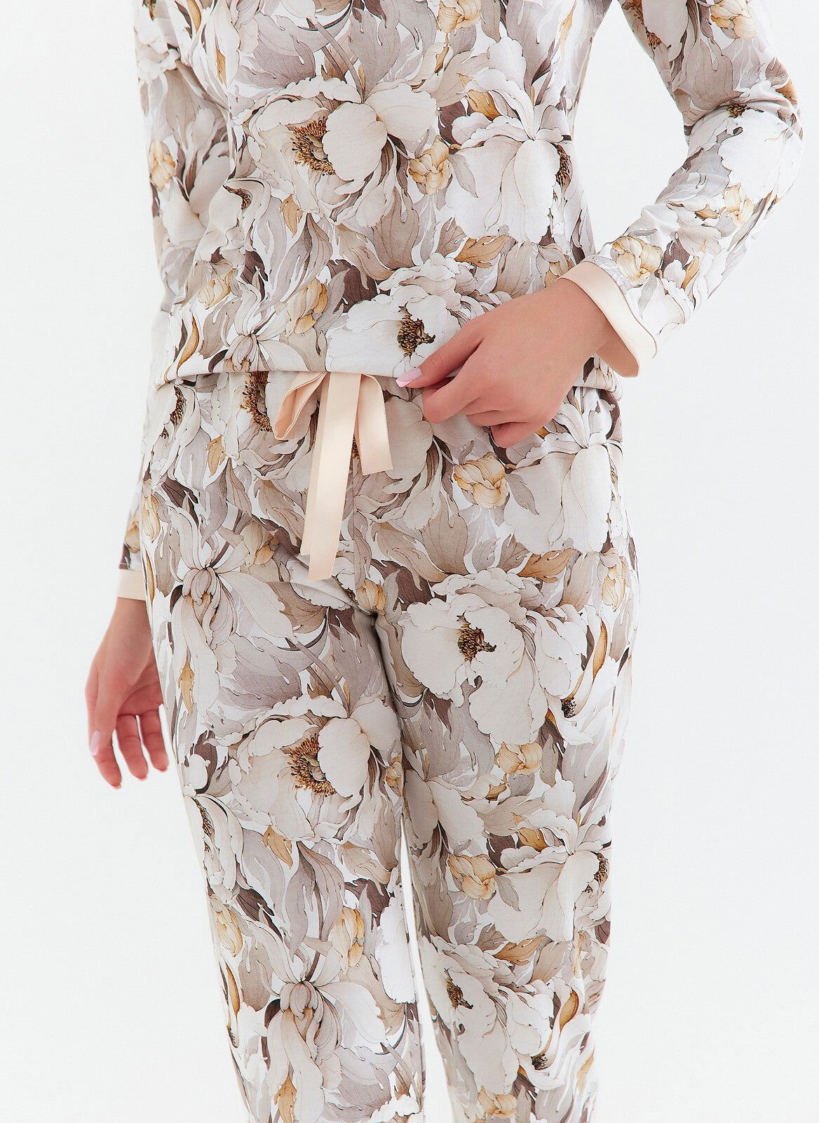 Piżama Cana 422 dł/r S-XL kwiaty-taupe - Lullaby Lingerie