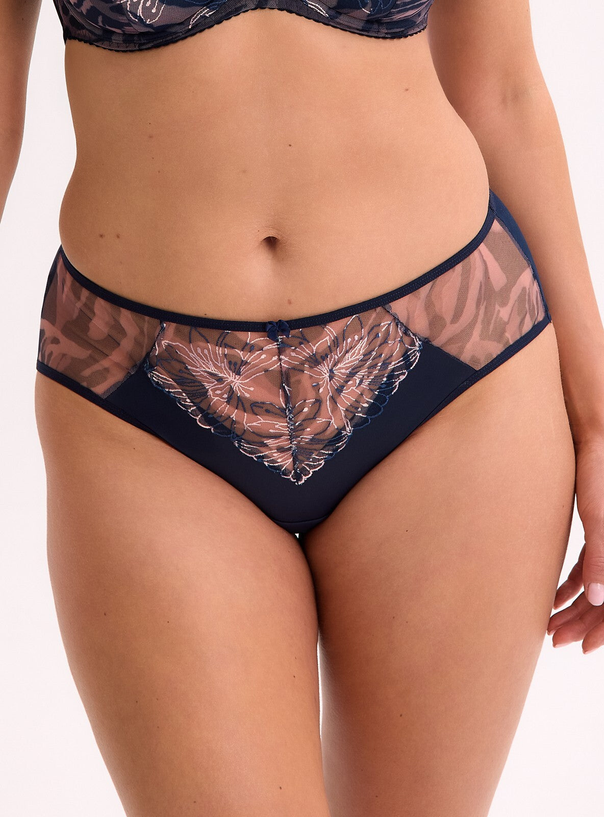 Slip da donna in pizzo e tulle a taglio classico | sienna
