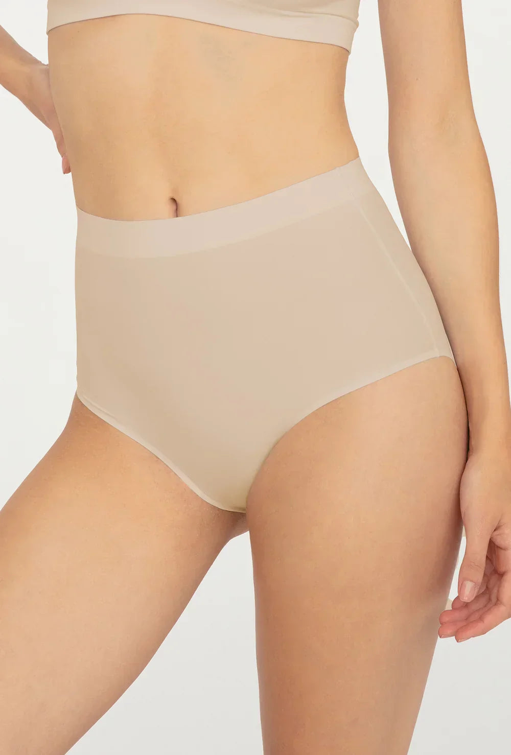 Slip donna a vita alta in microfibra taglio laser - brigitte