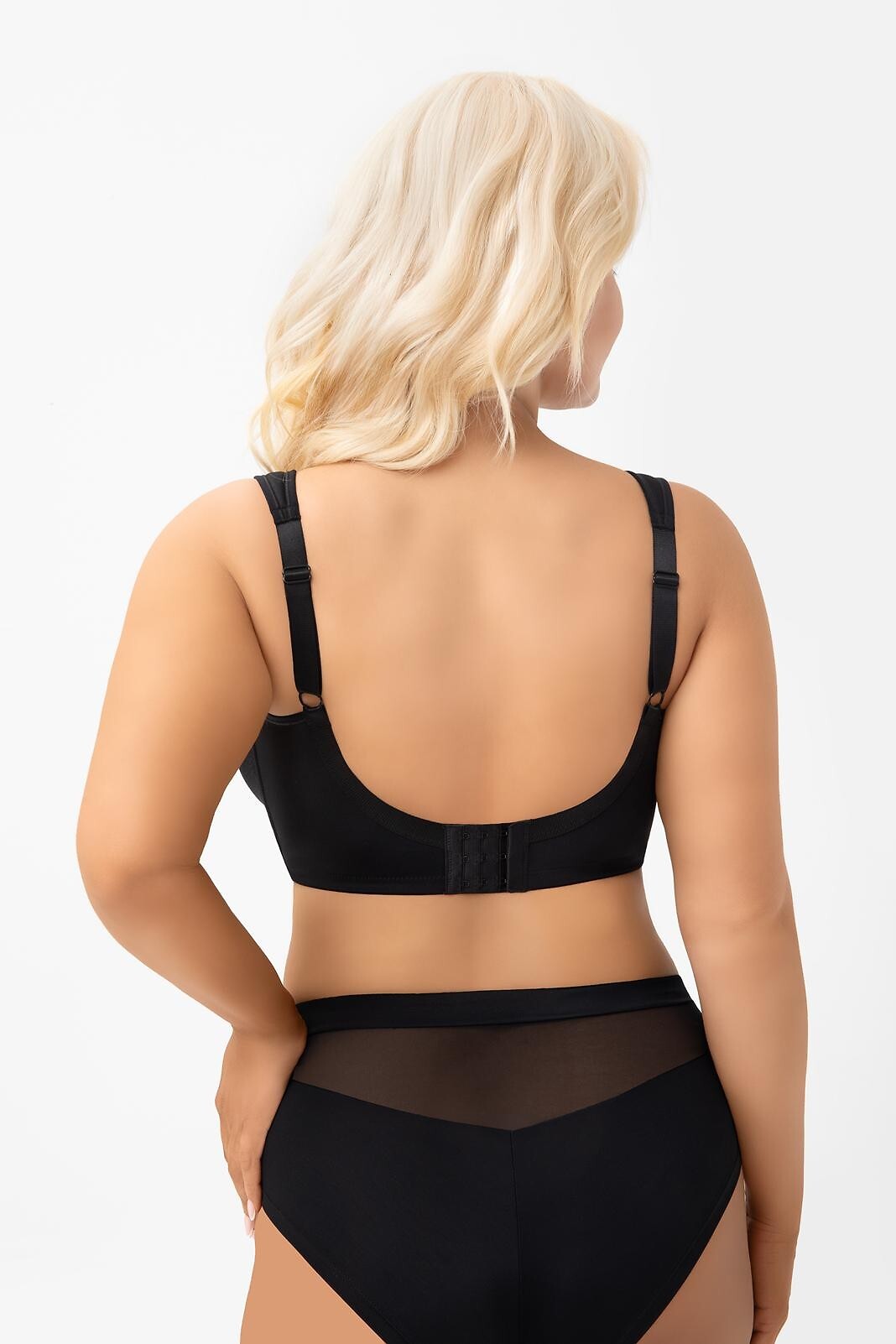 5-Biustonosz Soft Gorsenia G005 Marisa czarny-5