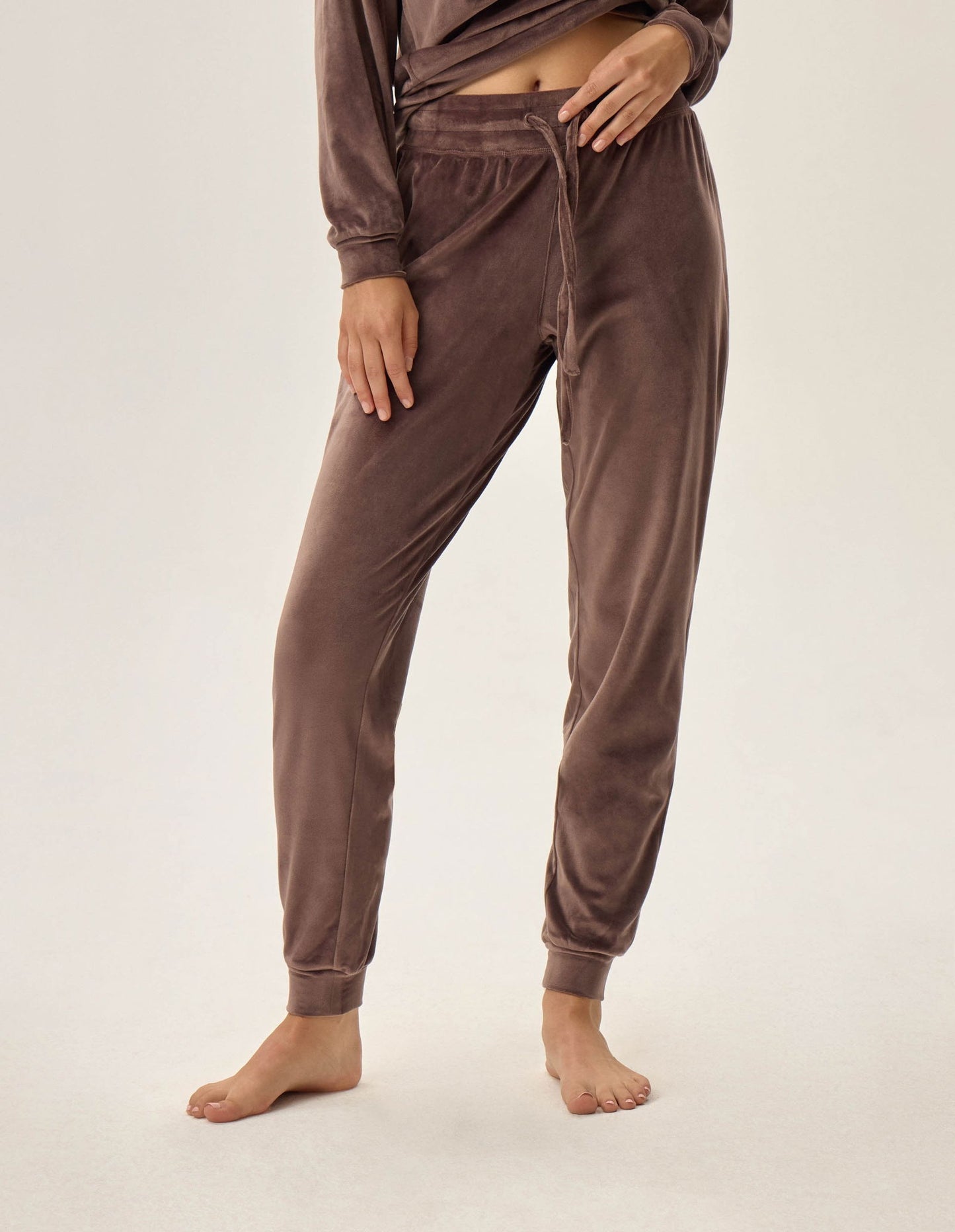 Pigiama da donna in morbido velluto leggero - Fain - Caffè - Lullaby Lingerie