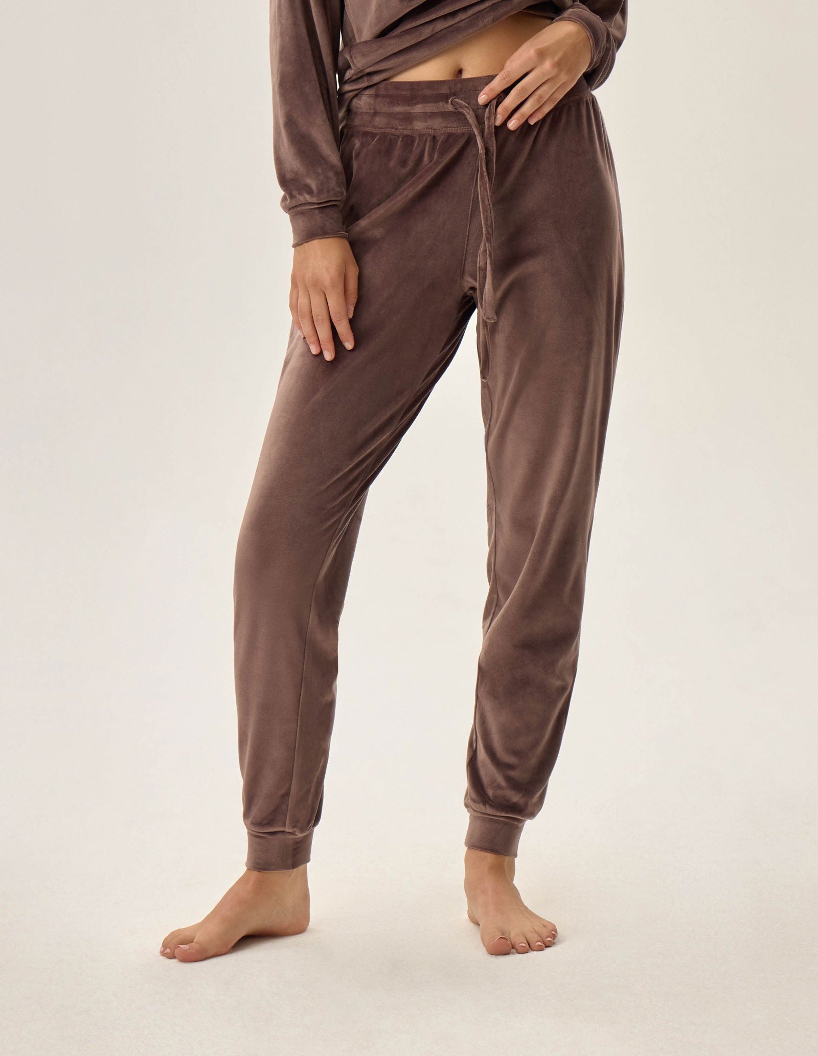Pigiama da donna in morbido velluto leggero - Fain - Caffè - Lullaby Lingerie