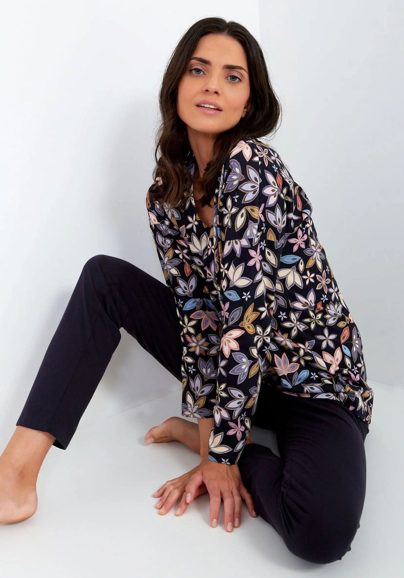 Pigiama donna realizzato in cotone di alta qualità - 194 - manica lunga  M-XL - Lullaby Lingerie