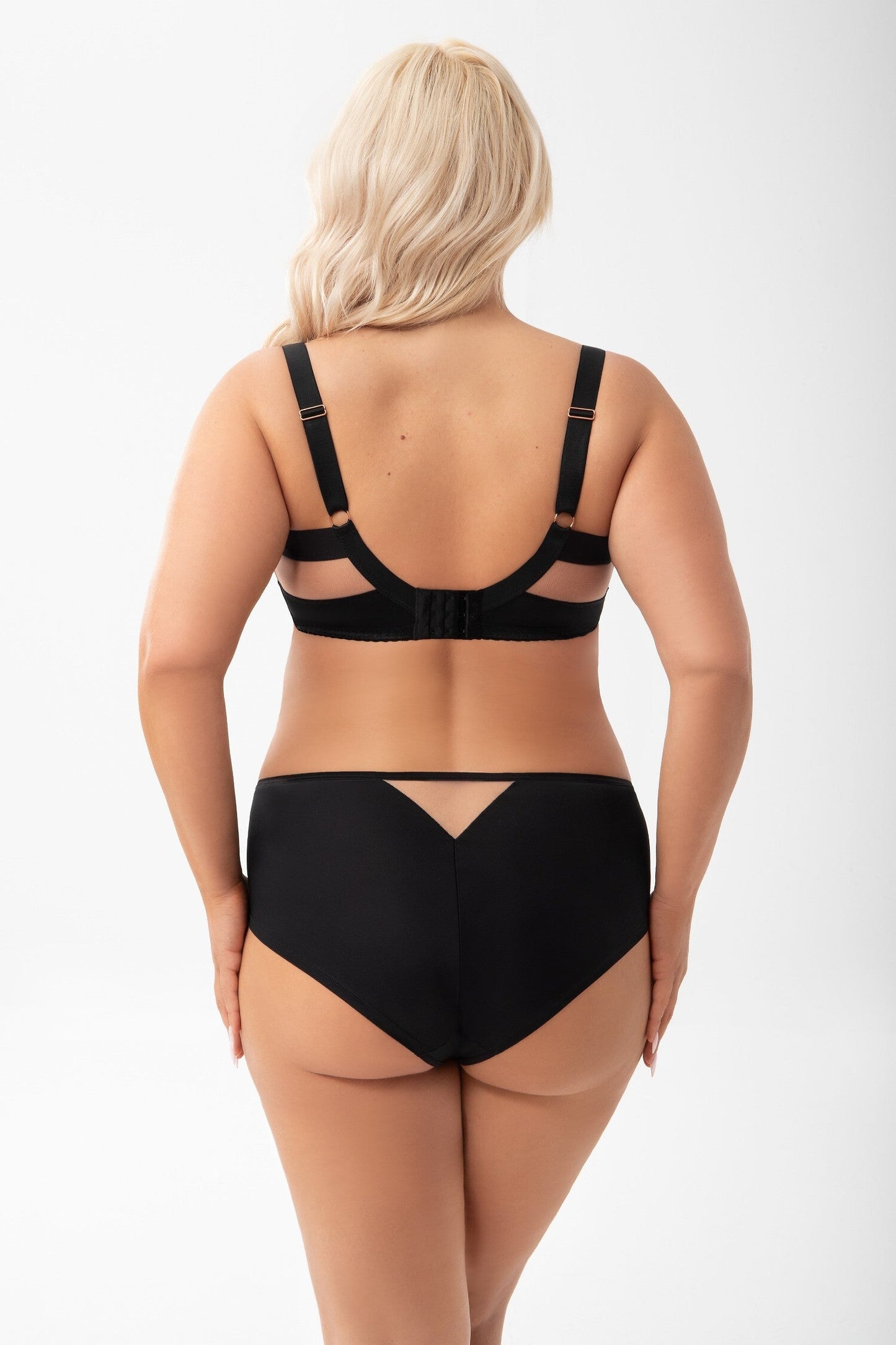Reggiseno soft con ferretto -  Davika - plus size bra fino alla coppa M - Lullaby Lingerie