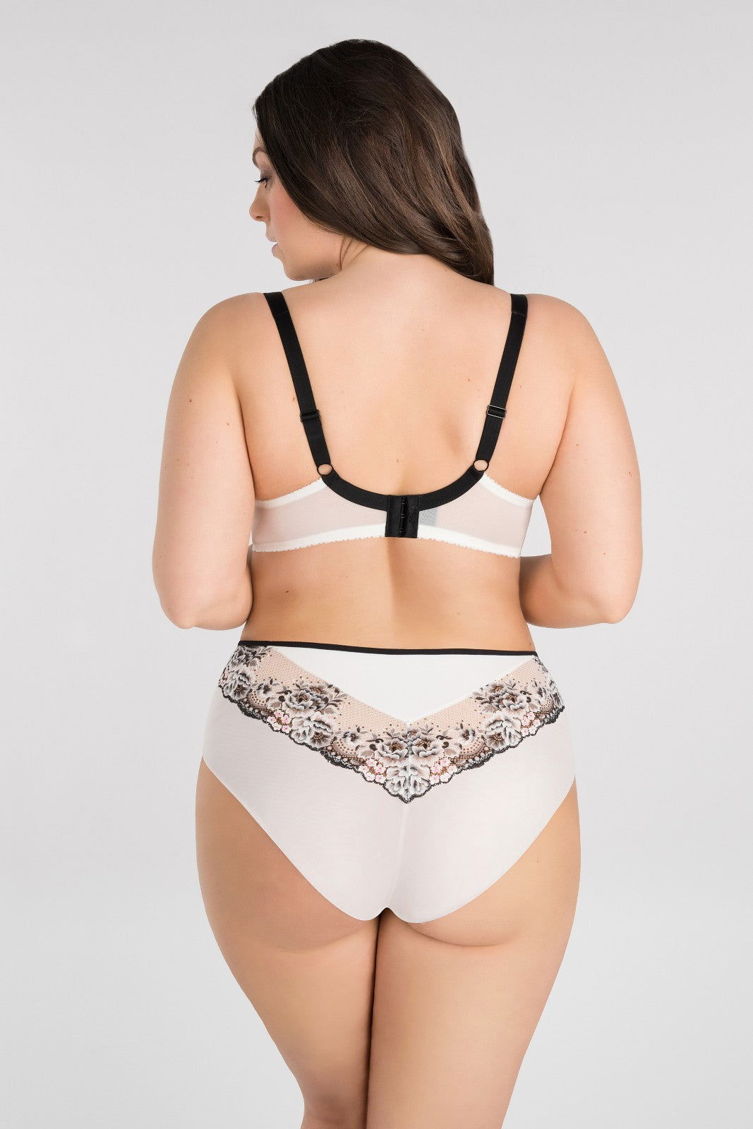 Reggiseno soft in pizzo floreale - Black & White - coppe differenziate - Lullaby Lingerie
