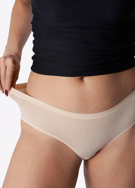 Slip da donna taglio laser - Avia Classic - Lullaby Lingerie
