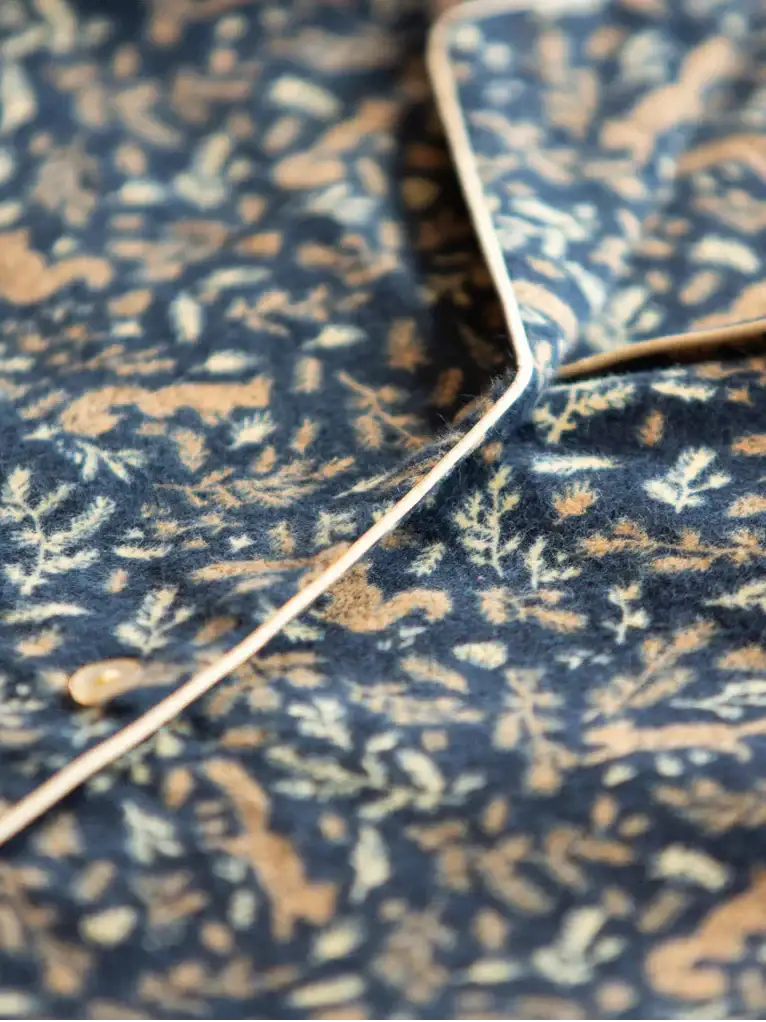 Abito a camicia / da notte in flanella con stampa