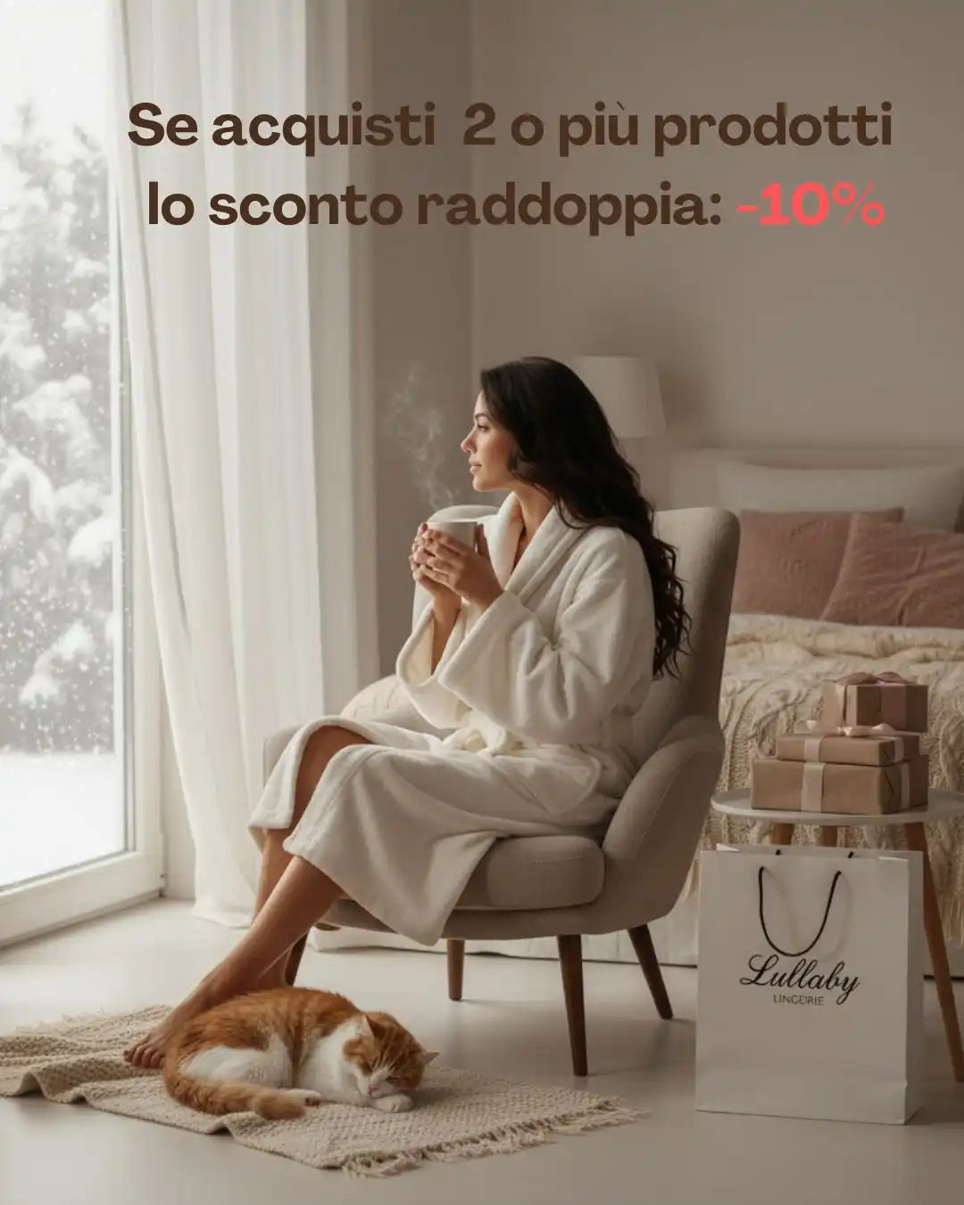 Accappatoio in plush bianco con cappuccio