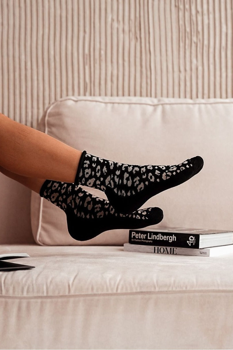 Calza corta da donna con motivo animalier - panter