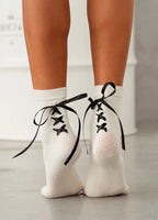 Calze corte da donna con fiocchetti - 1597.001
