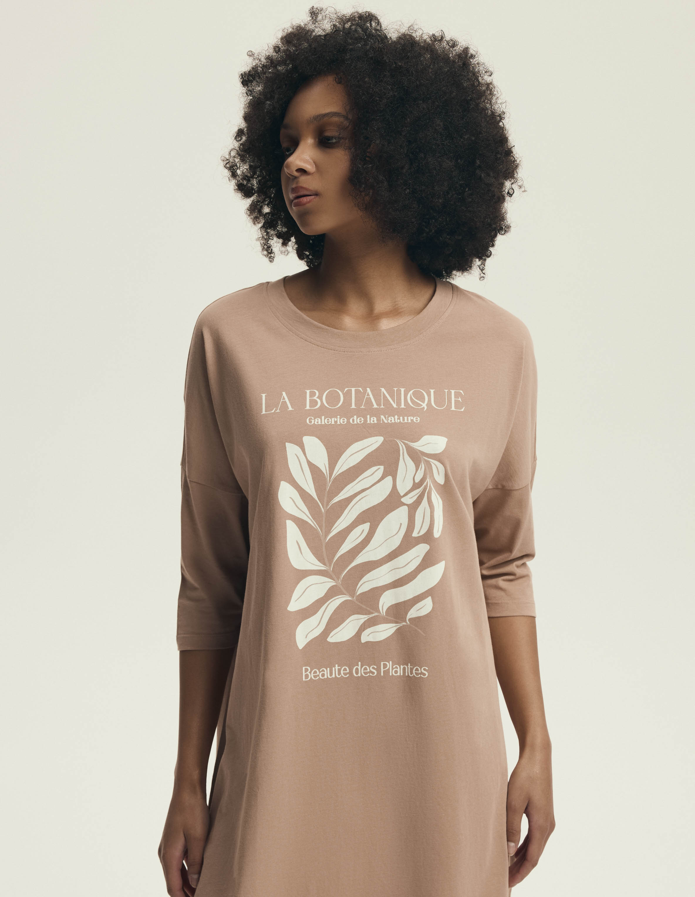 Camicia da notte da donna in morbido cotone naturale
