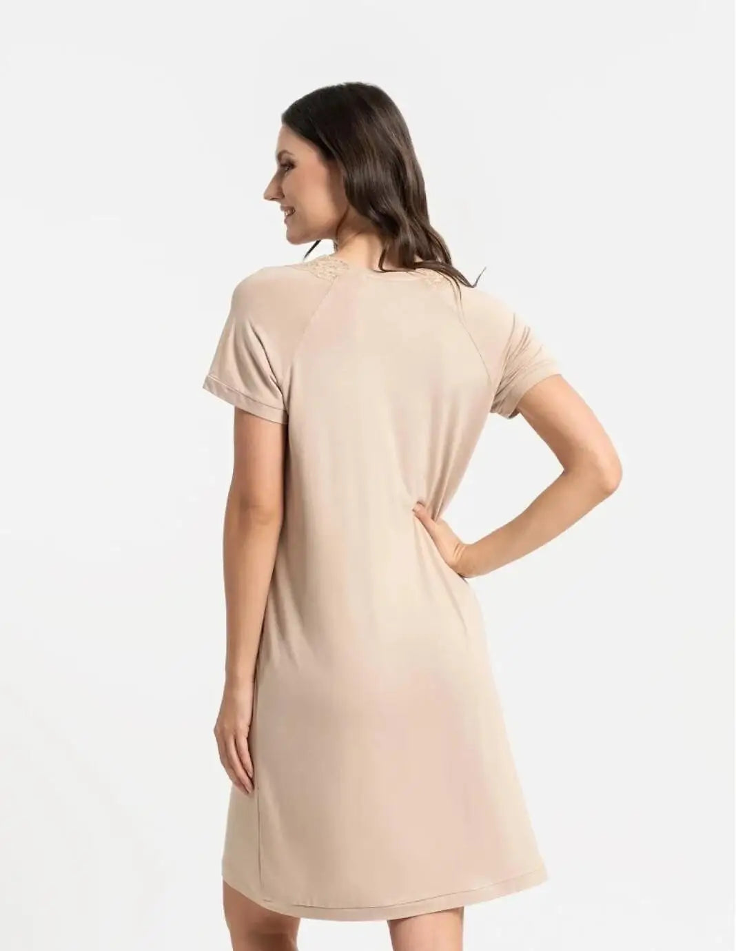 Camicia da notte silk-touch – viscosa di bambù e scollo