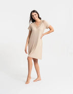 Camicia da notte silk-touch – viscosa di bambù e scollo