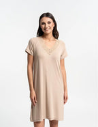 Camicia da notte silk-touch – viscosa di bambù e scollo