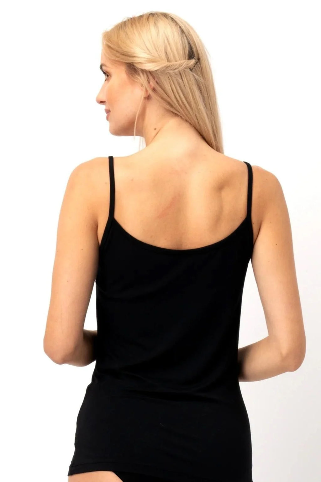 Canotta bamboo soft – tessuto naturale e taglio stretch