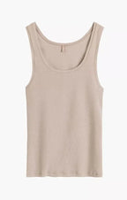 Canotta essential rib – eleganza quotidiana in cotone