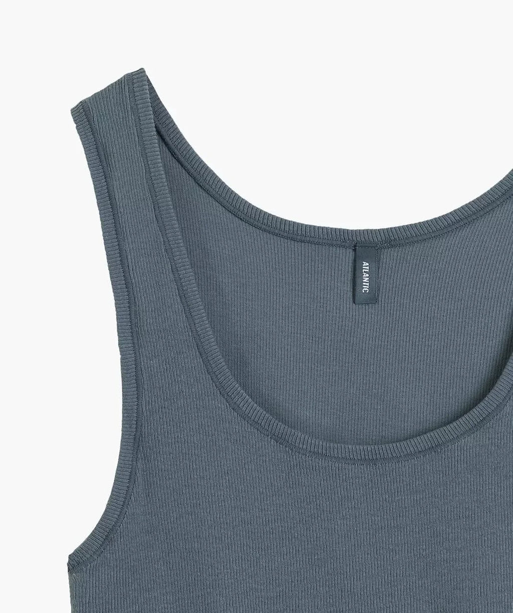 Canotta essential rib – eleganza quotidiana in cotone