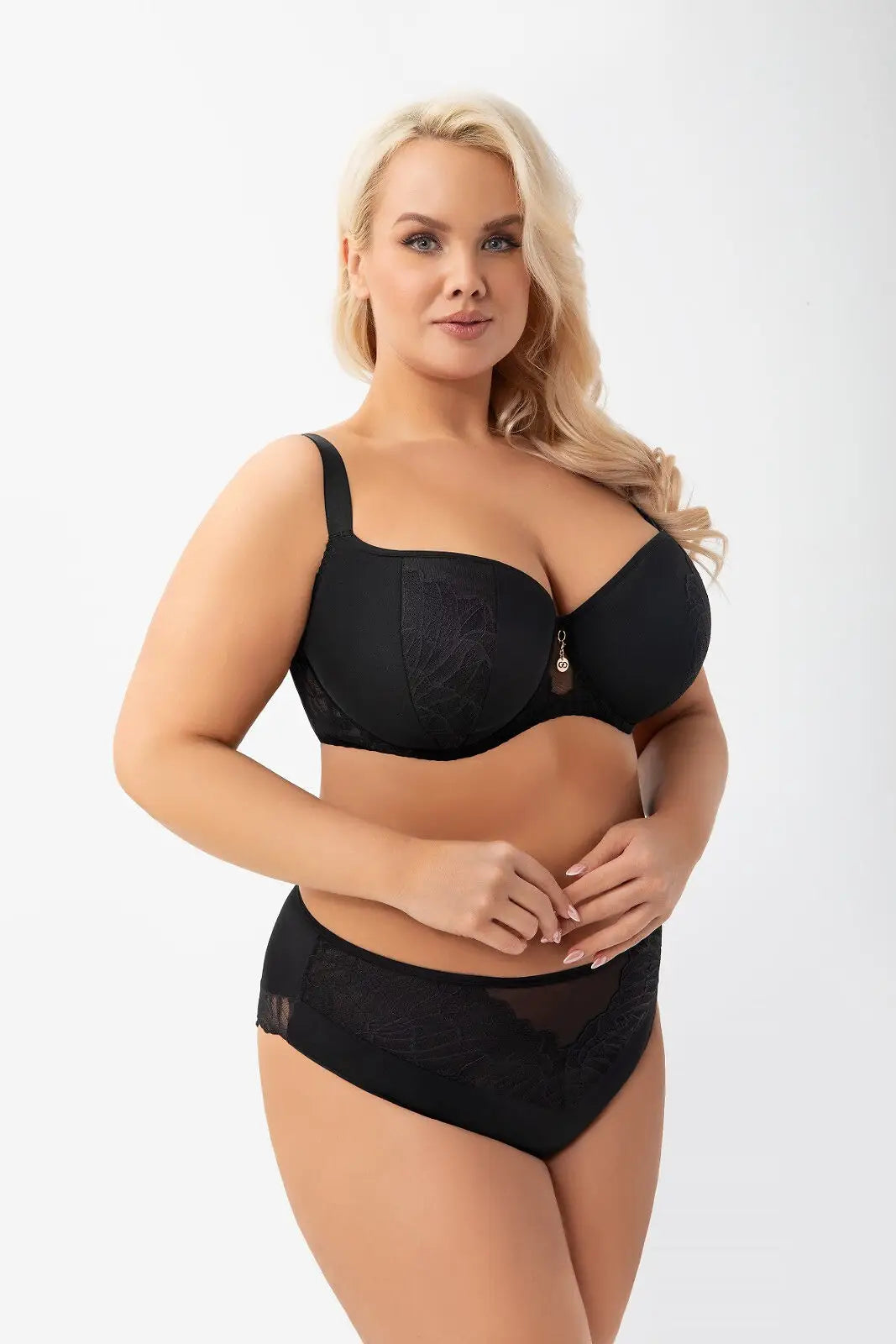 Erato | reggiseno a balconcino imbottito con spallini