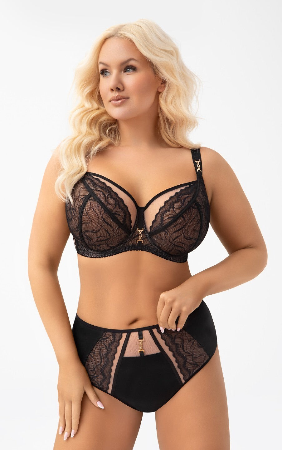 Latika | reggiseno soft con ferretto pizzo e dettagli oro