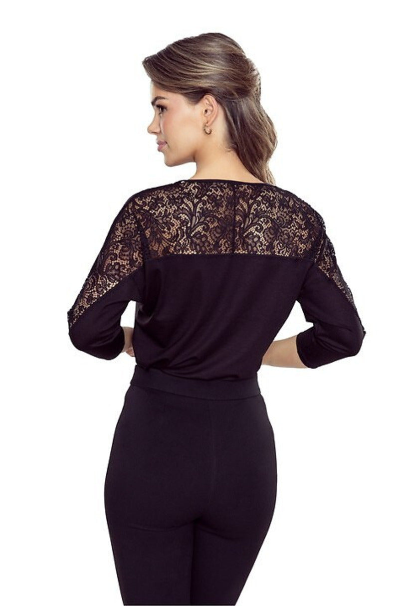 Maglia in viscosa con inserti in pizzo su spalle e schiena