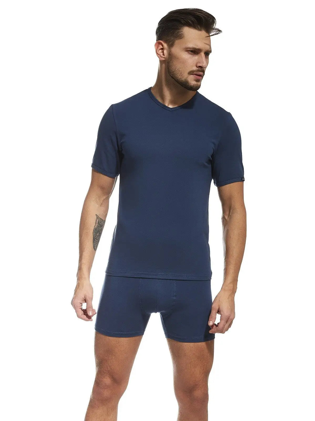 Maglia uomo con scollo a v in cotone elasticizzato - high