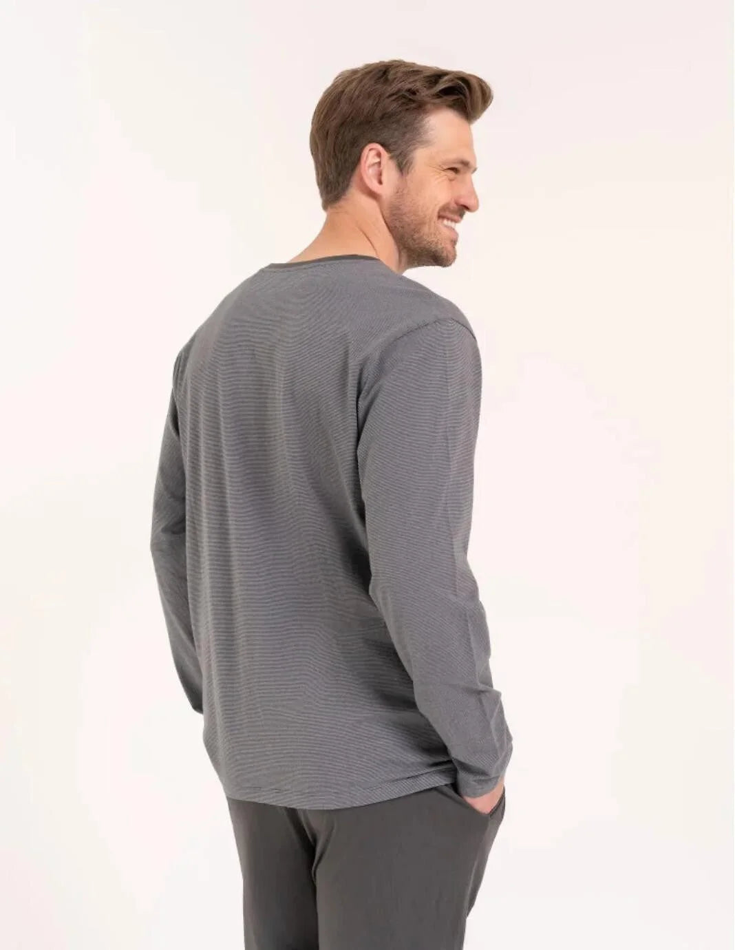 (pdm4600-021) pigiama da uomo in cotone con maglia a righe