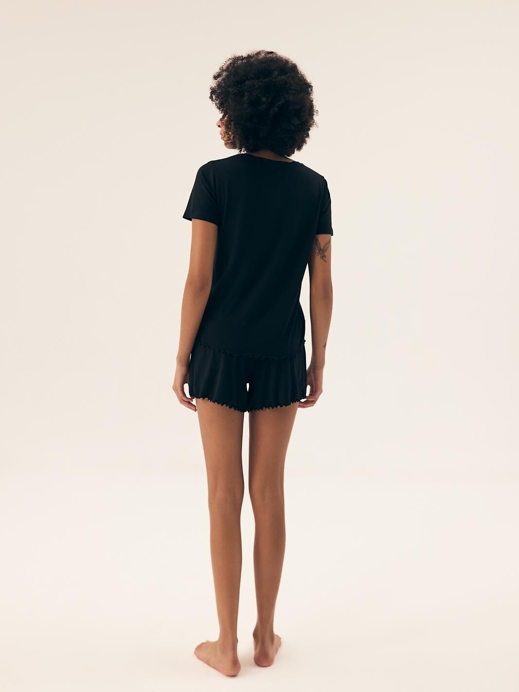 Pigiama da donna leggero e traspirante in viscosa noves