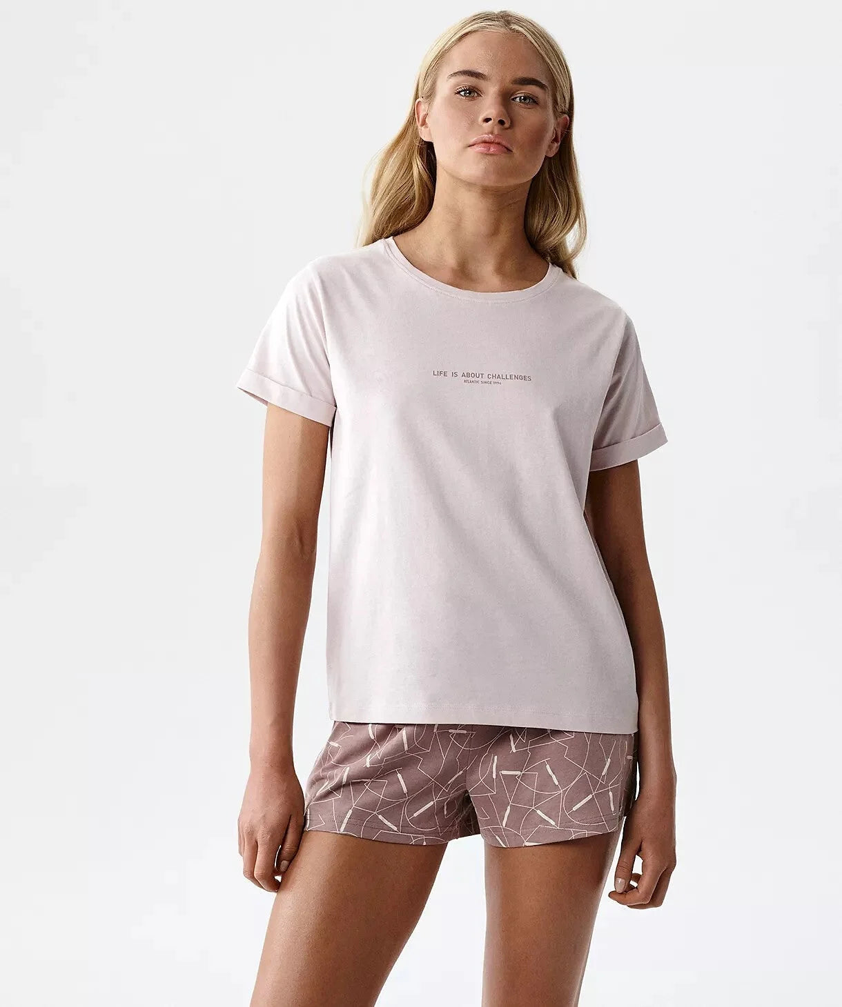 Pigiama donna in 100% cotone – t-shirt con scritta e shorts