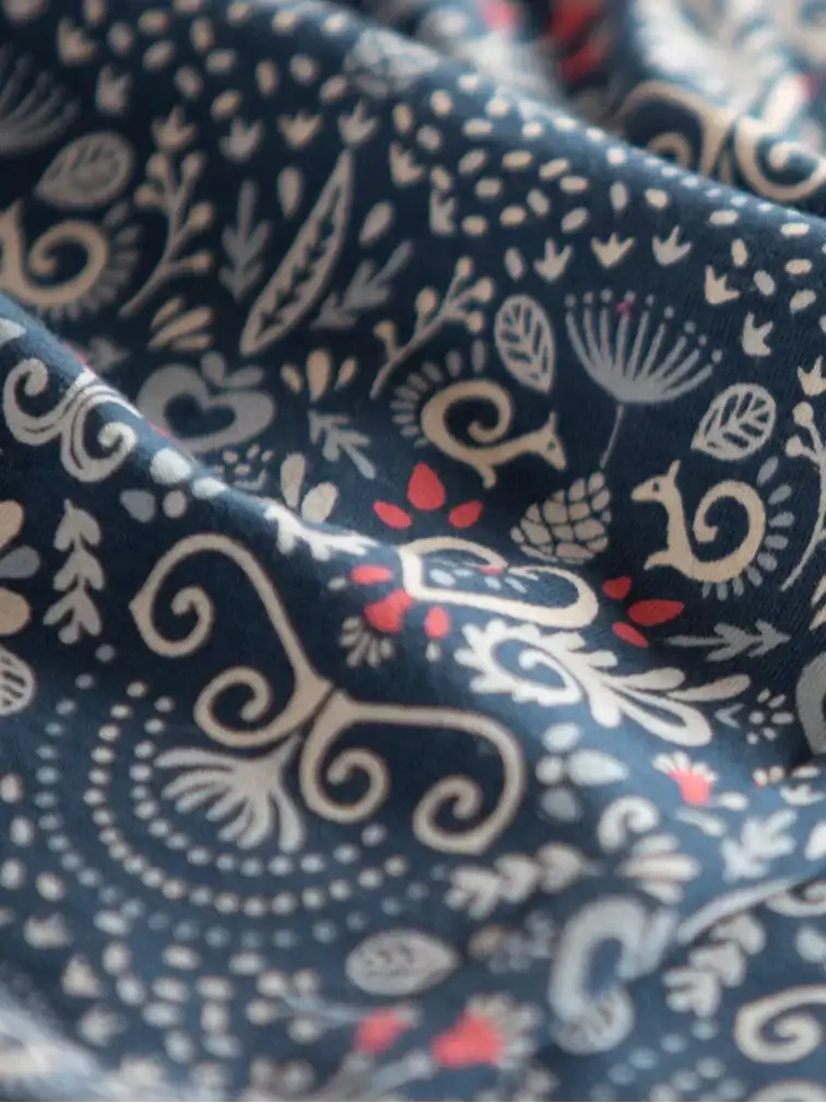 Pigiama donna in cotone elasticizzato con taglio moderno