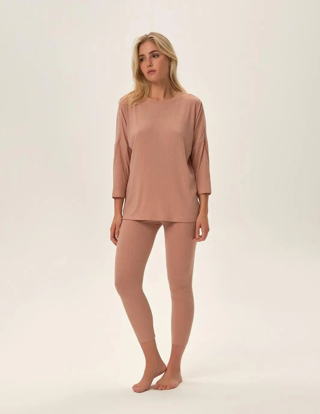 Pigiama da donna / homewear in visosa - frau