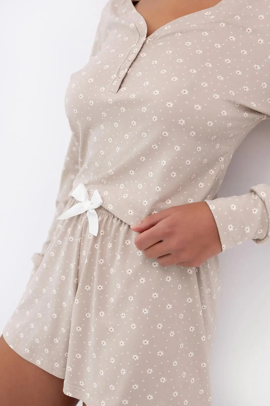 Pigiama da donna lungo con pantaloncini corti | baylee