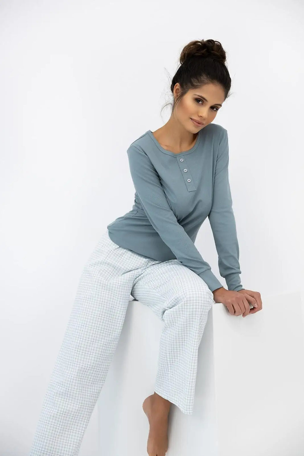 Pigiama donna in misto cotone e viscosa con pantaloni