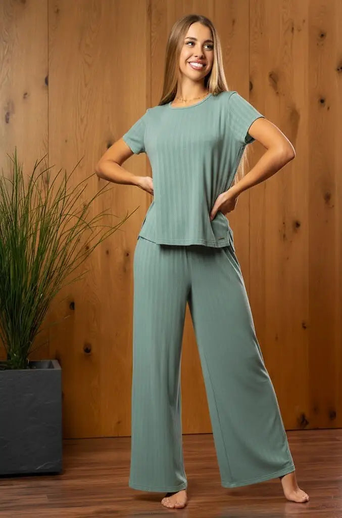 Pigiama da donna in modal soft – comfort tessuto a costine