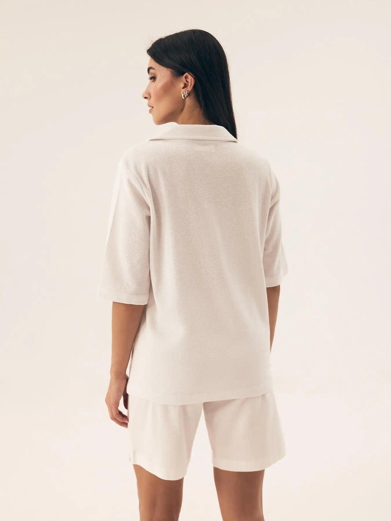 Pigiama da donna in puro cotone dalla texture a nido d’ape