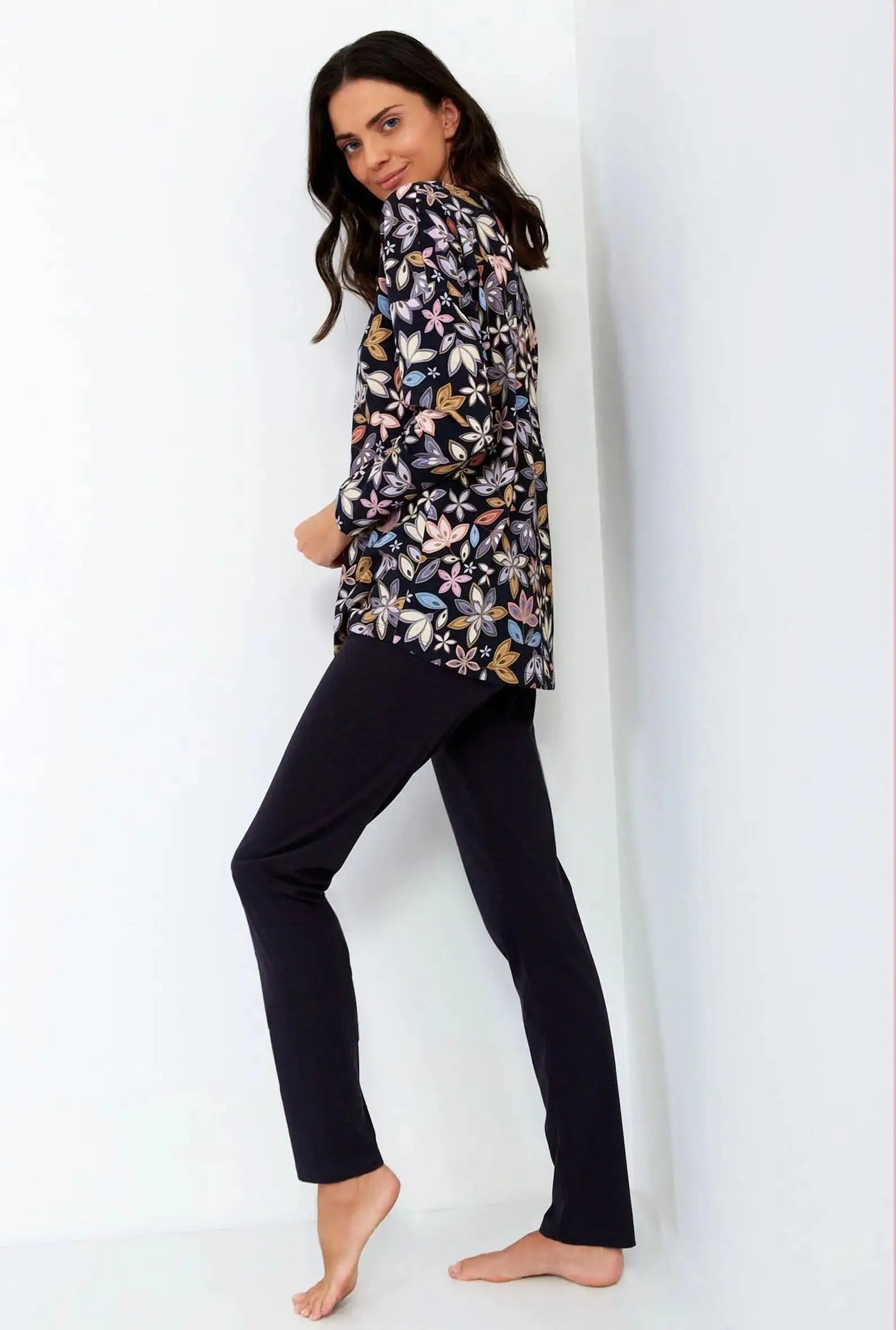 Pigiama donna realizzato in cotone di alta qualità - 194