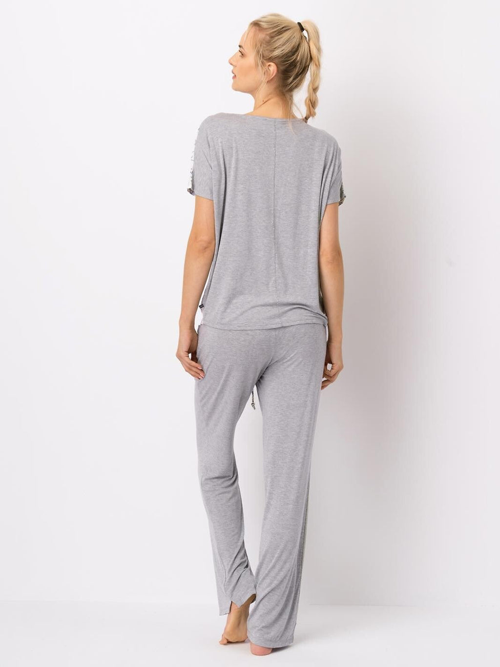 Pigiama da donna in viscosa - 546