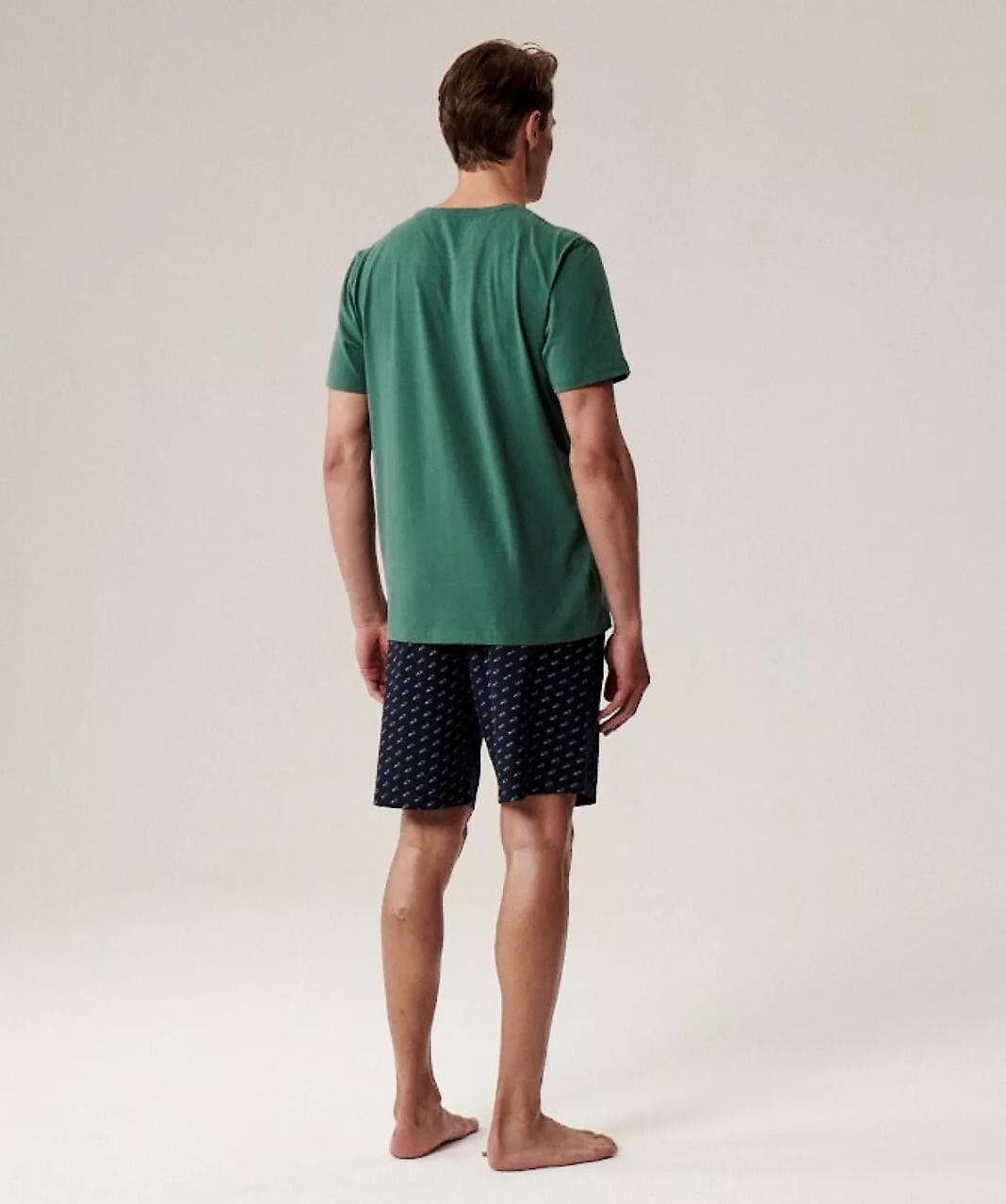 Pigiama uomo classico realizzato in morbida maglia effetto