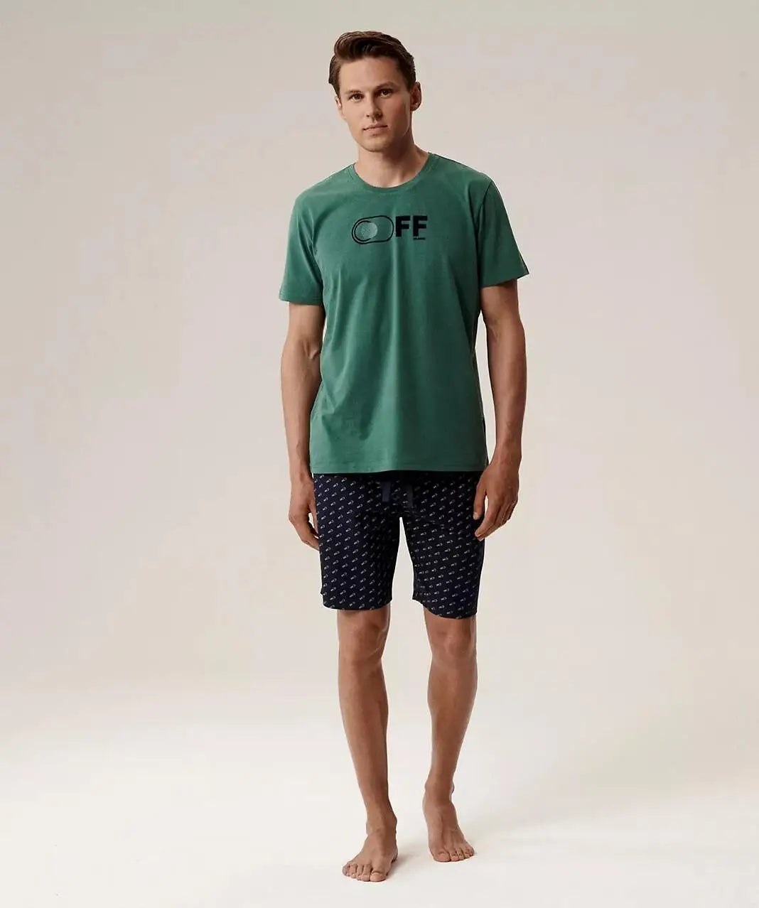 Pigiama uomo classico realizzato in morbida maglia effetto