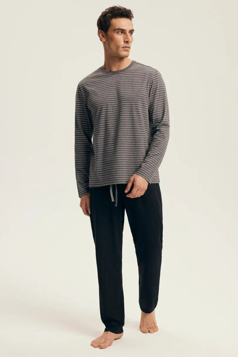 Pigiama uomo in cotone a righe con pantalone nero | new