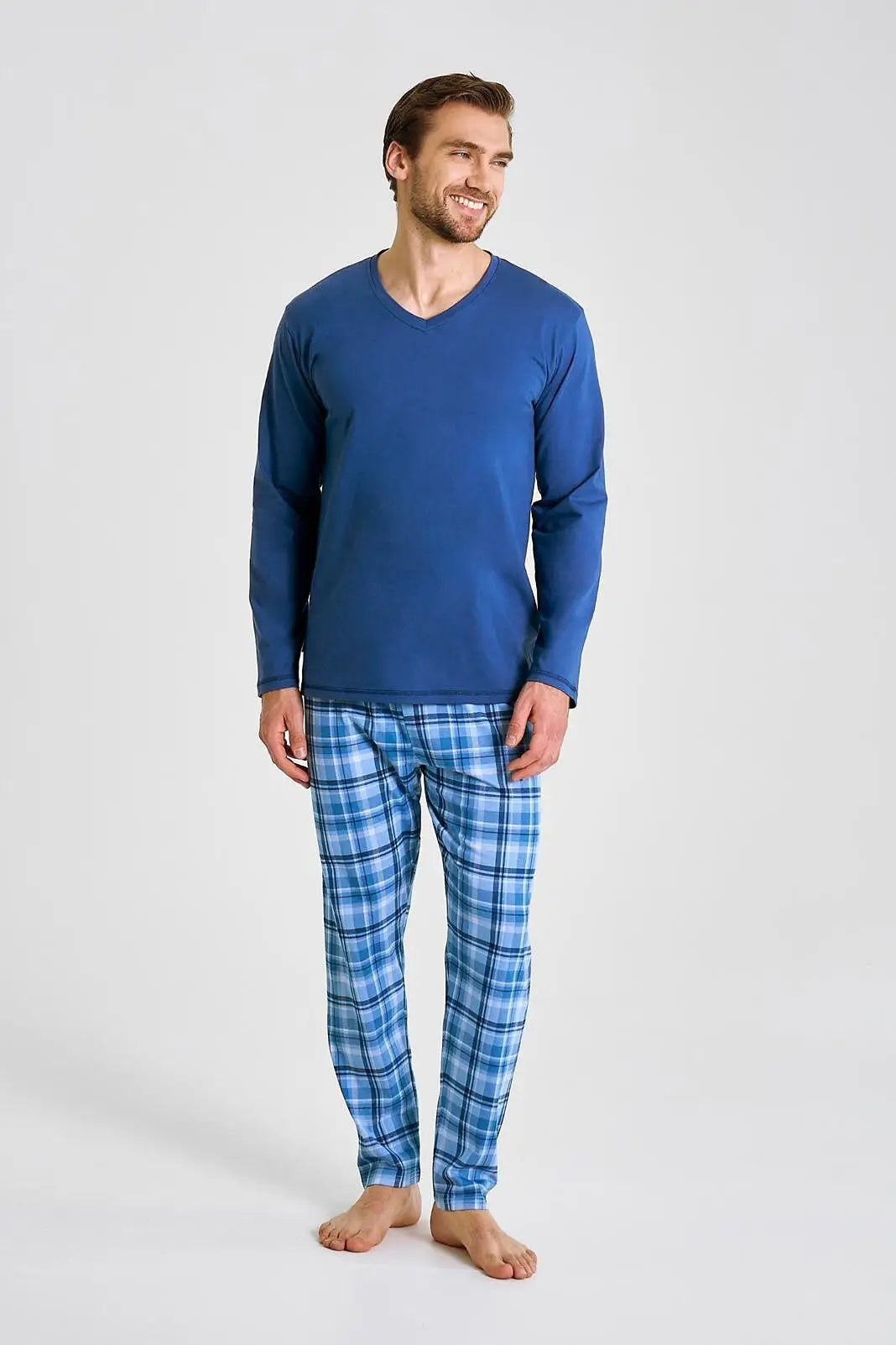 Pigiama uomo in cotone – stile classico e comfort totale