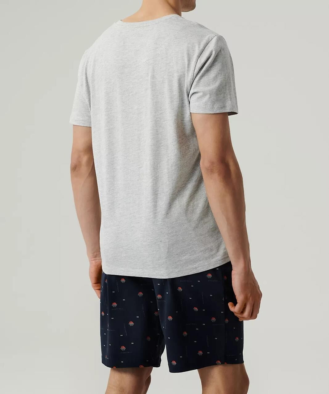 Pigiama da uomo realizzato in cotone di alta qualità