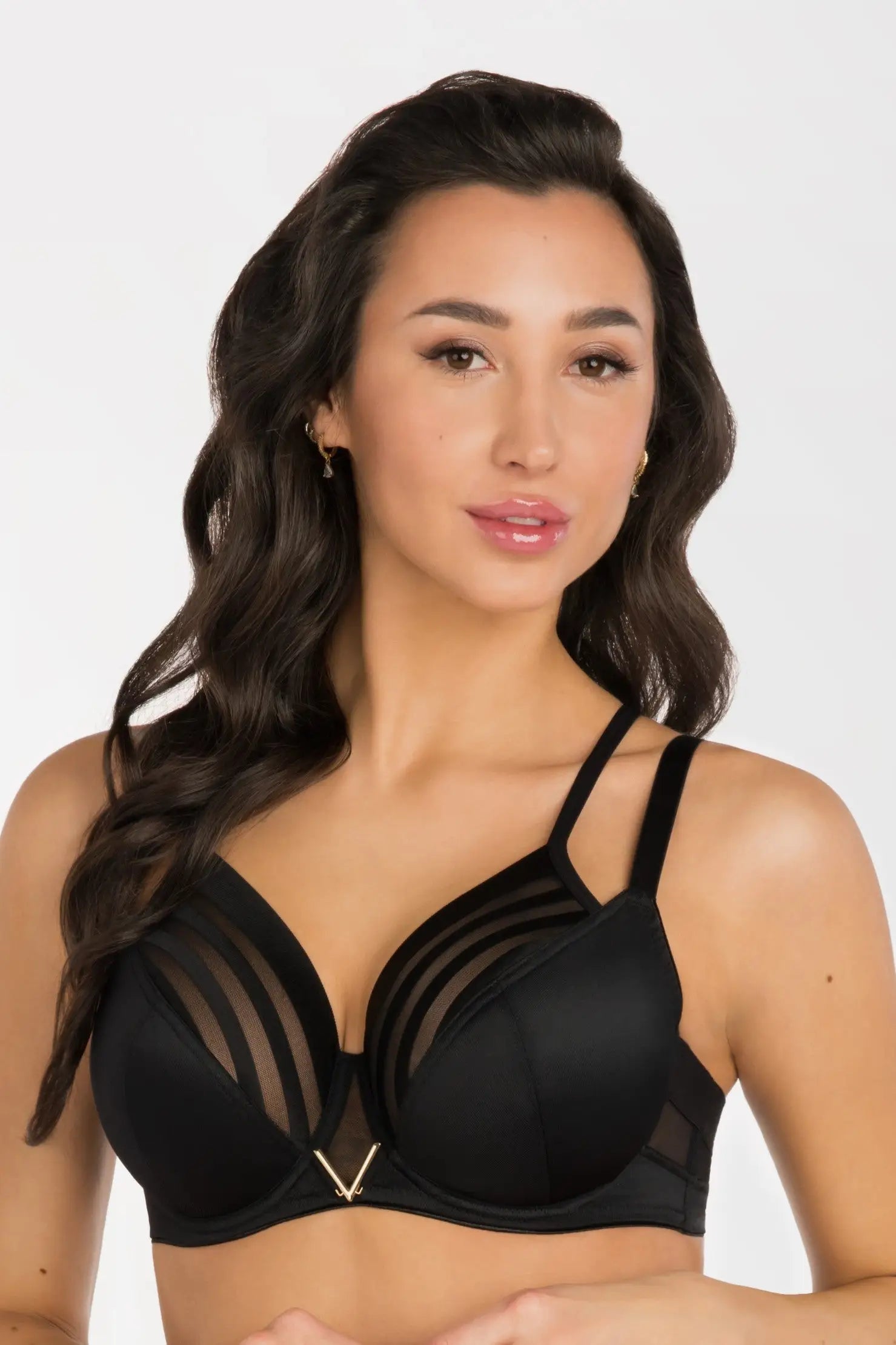 Reggiseno soft con ferretto yoko nero coppe differenziate