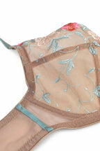 Reggiseno soft in pizzo – eleganza e sostegno per grandi