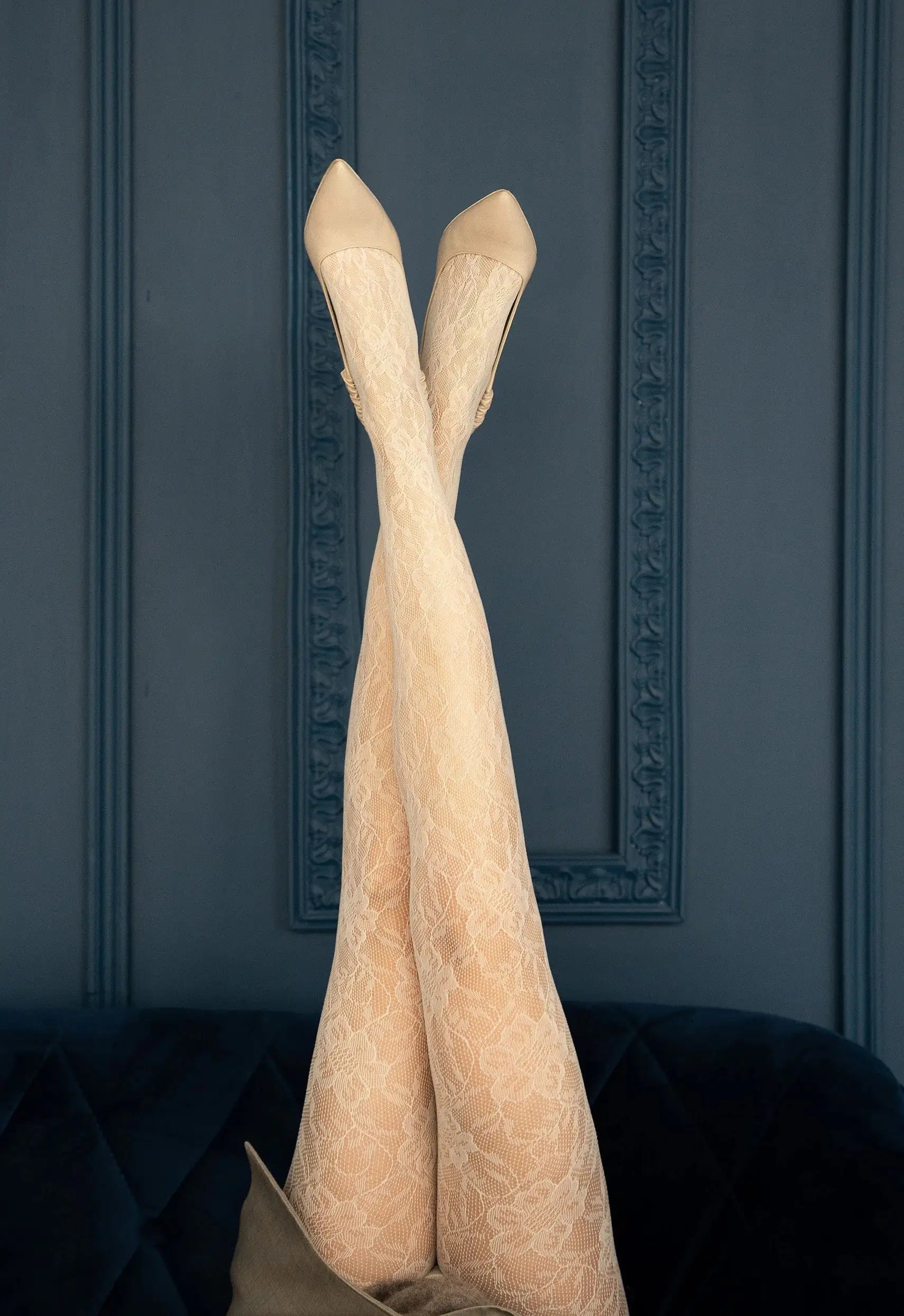 Rosa stile | collant traforati a fantasia floreale (punta