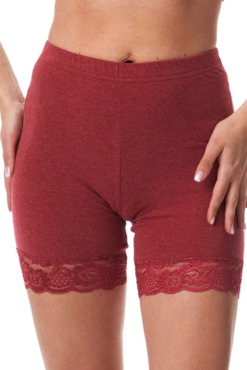 Shorts donna termici in cotone felpato con dettaglio pizzo
