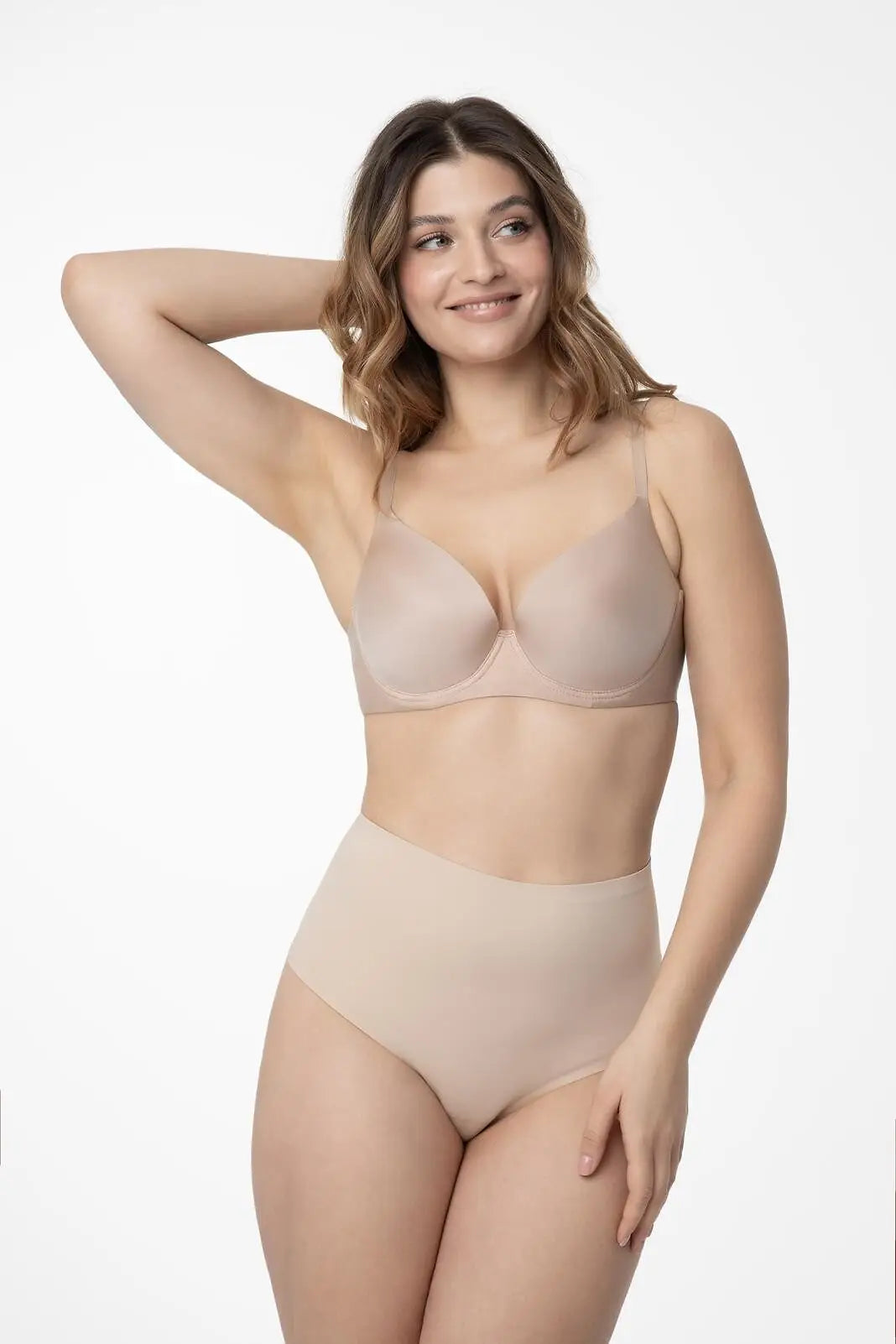 Slip brasiliano da donna vita alta con effetto modellante