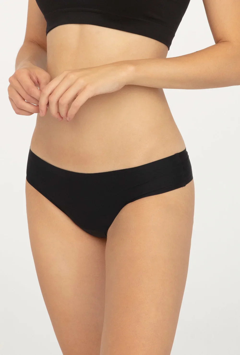 Slip donna brasiliano in microfibra senza cuciture ultra