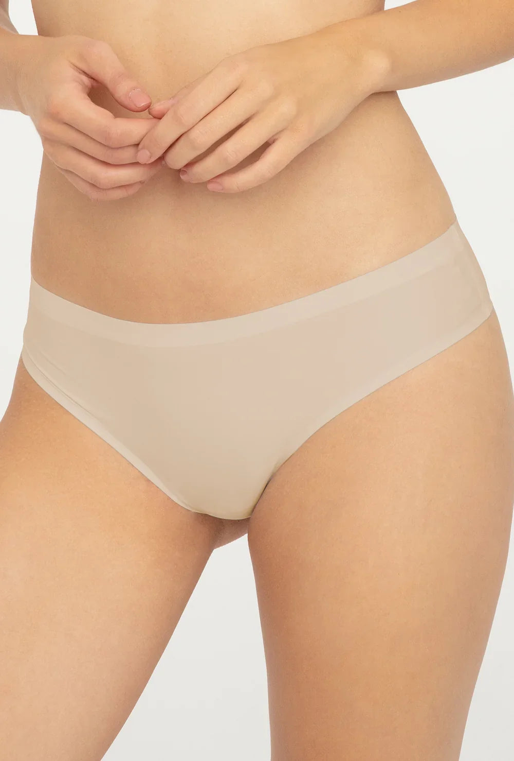 Slip donna brasiliano in microfibra senza cuciture ultra
