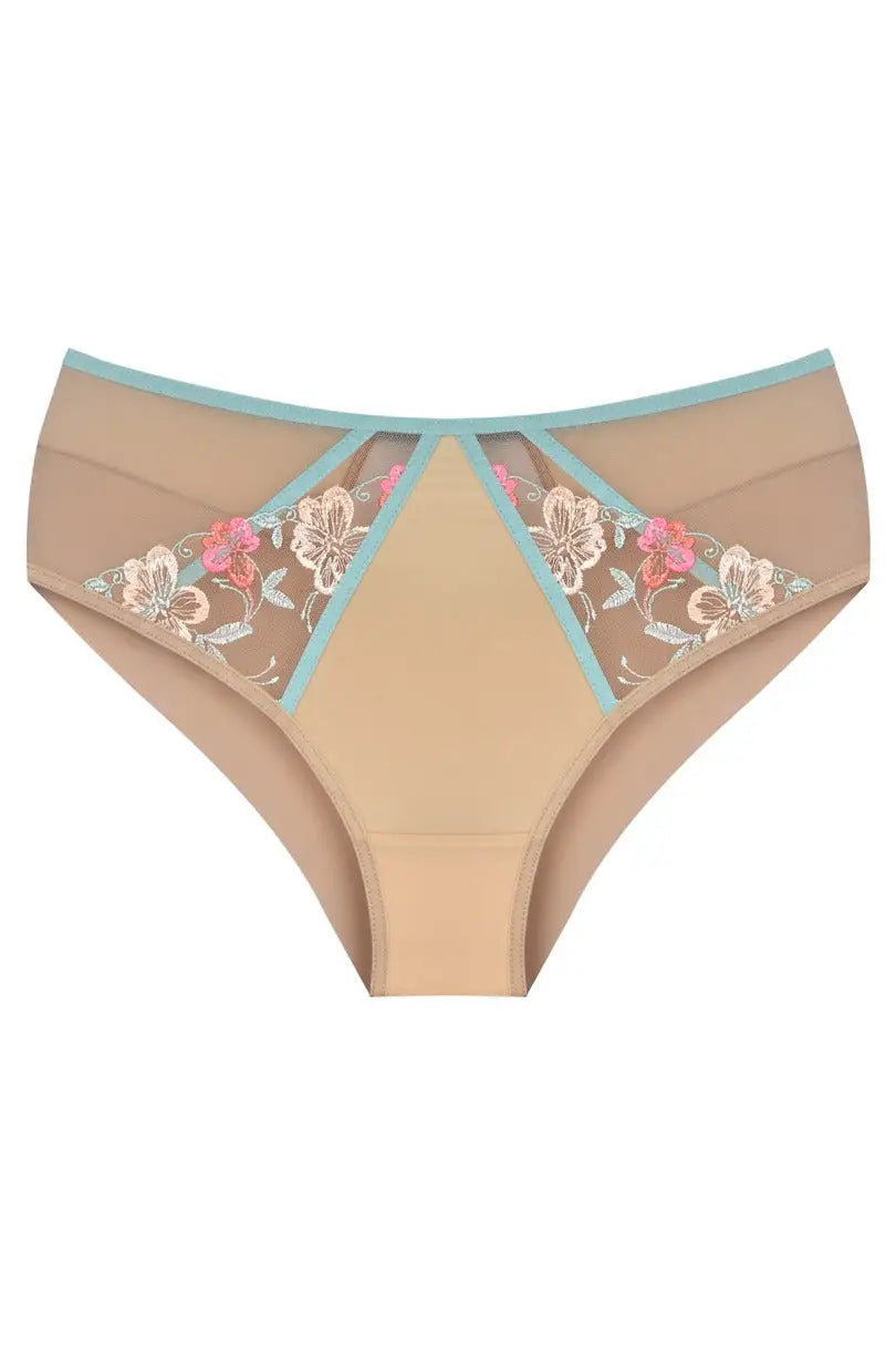 Slip nude con pizzo – eleganza invisibile e fascino
