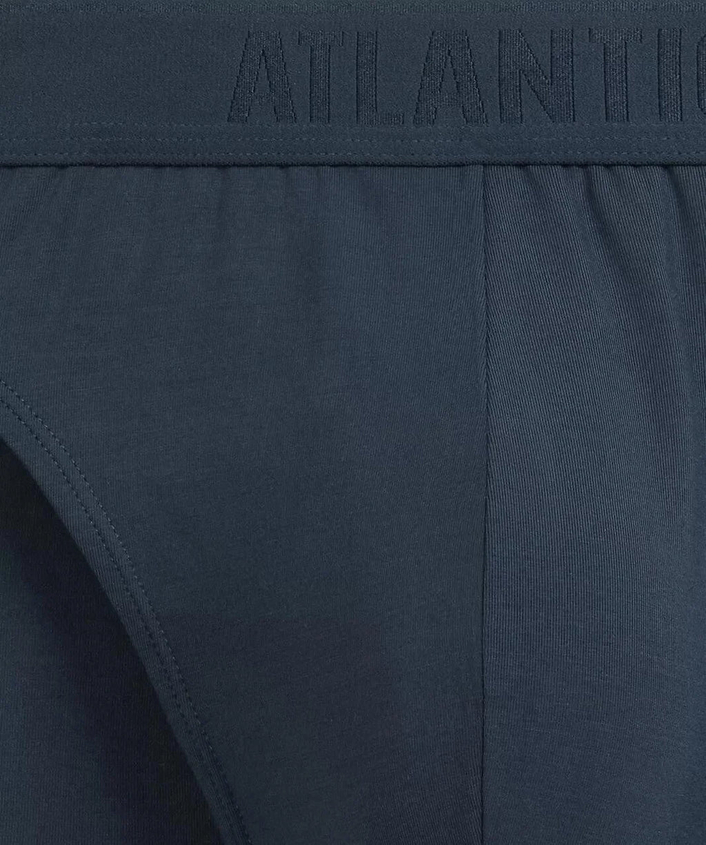 Slip sportivi da uomo – freschezza e leggerezza